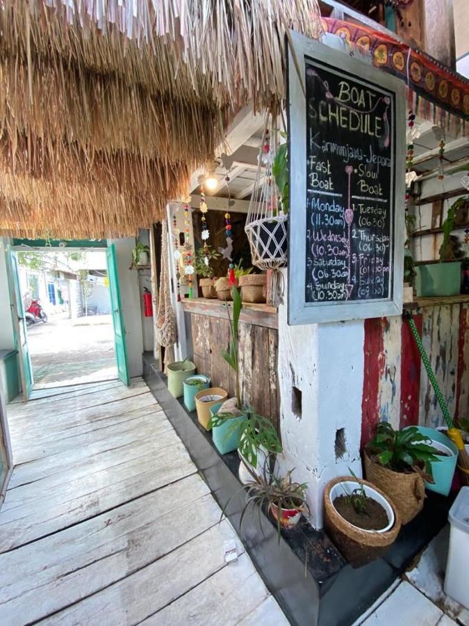 Hostel The Bodhi Tree Karimunjawa-Inseln Exterior foto